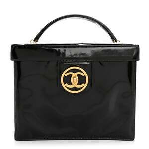 Chanel Patent Cc Vanity Cosmetic Case #200201C18B